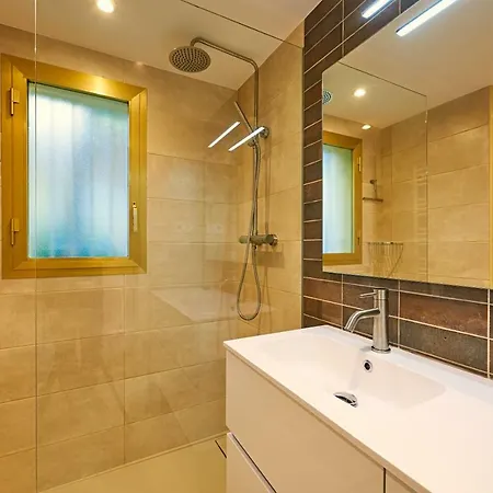 Velas Garden Pool * ساغارو