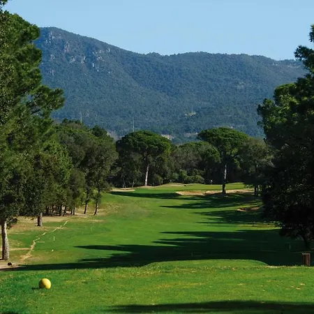 Velas Garden Pool * S'Agaro