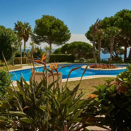Apartment Velas Garden Pool *