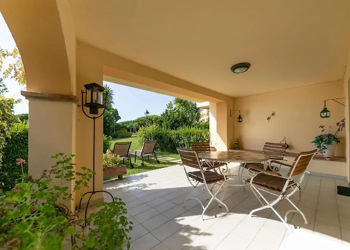 Apartment Velas Garden Pool