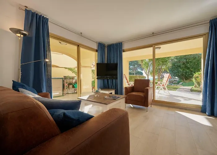 Apartment Velas Garden Pool *