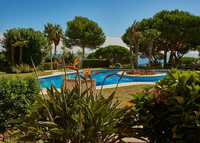 Apartment Velas Garden Pool *